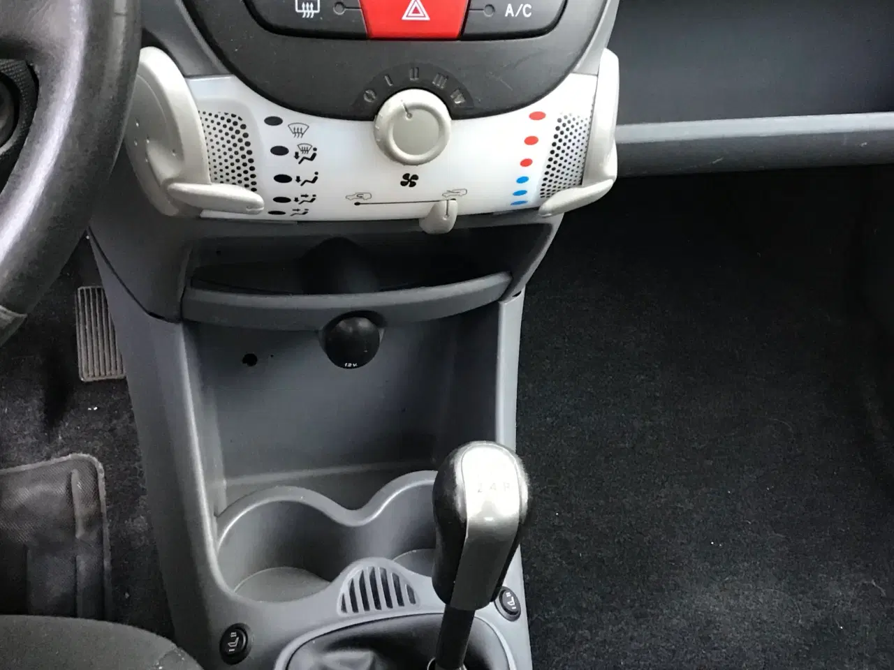 Billede 1 - PEUGEOT 107  Gem 1,0 I 5D med aircondision 