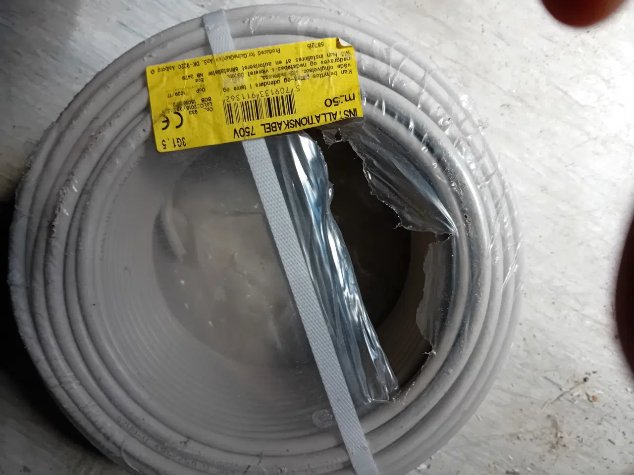 Billede 1 - installations kabel