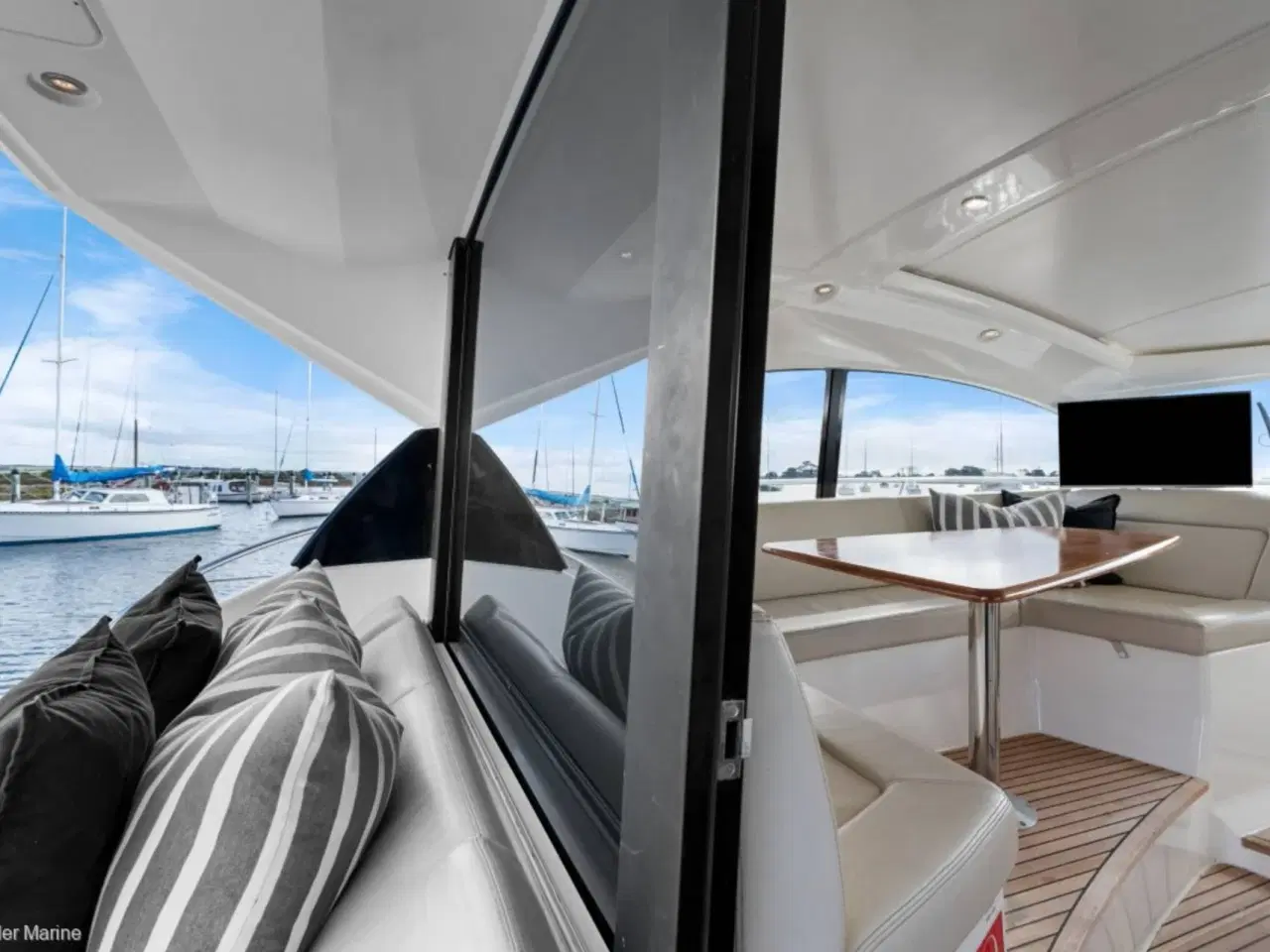 Billede 17 - Prestige 42S - Twin Volvo Penta IPS500/Udstyr