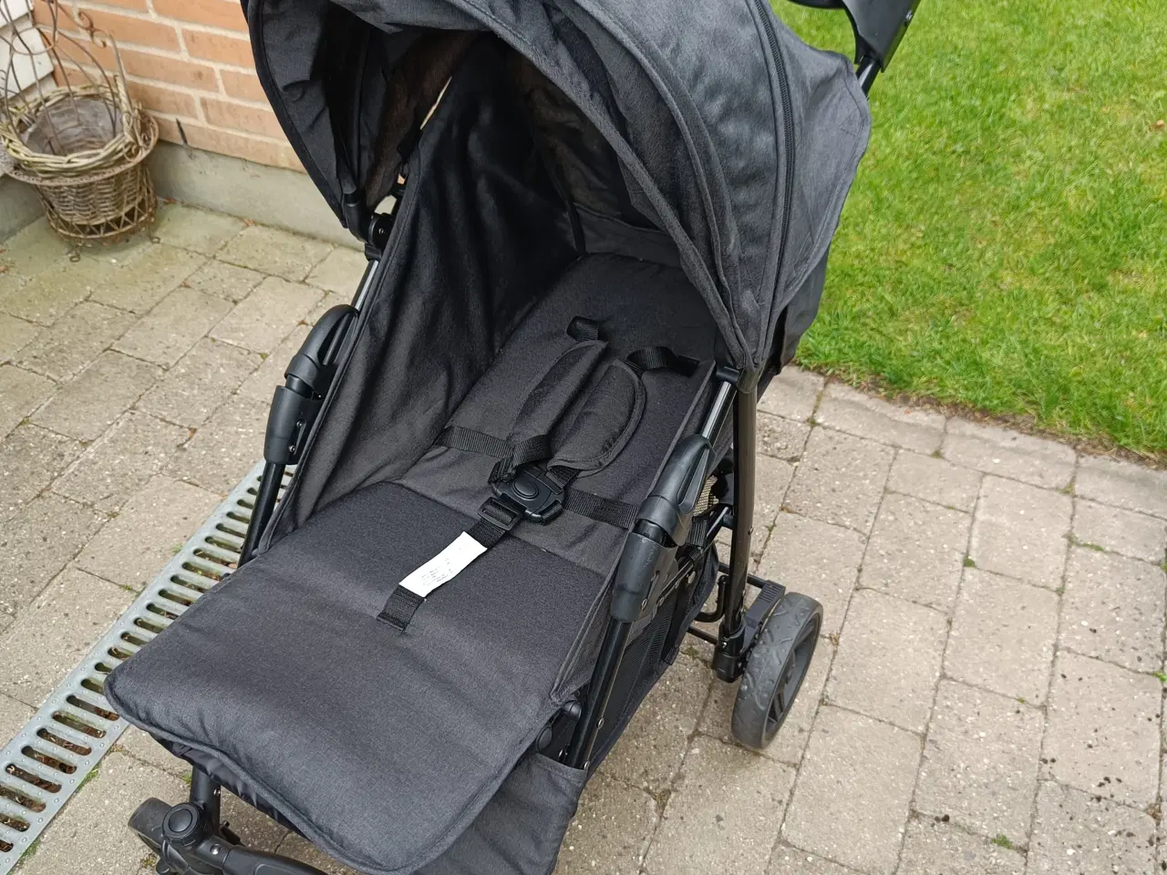 Billede 1 - Klapvogn ny Travel 500 foldevogn sort