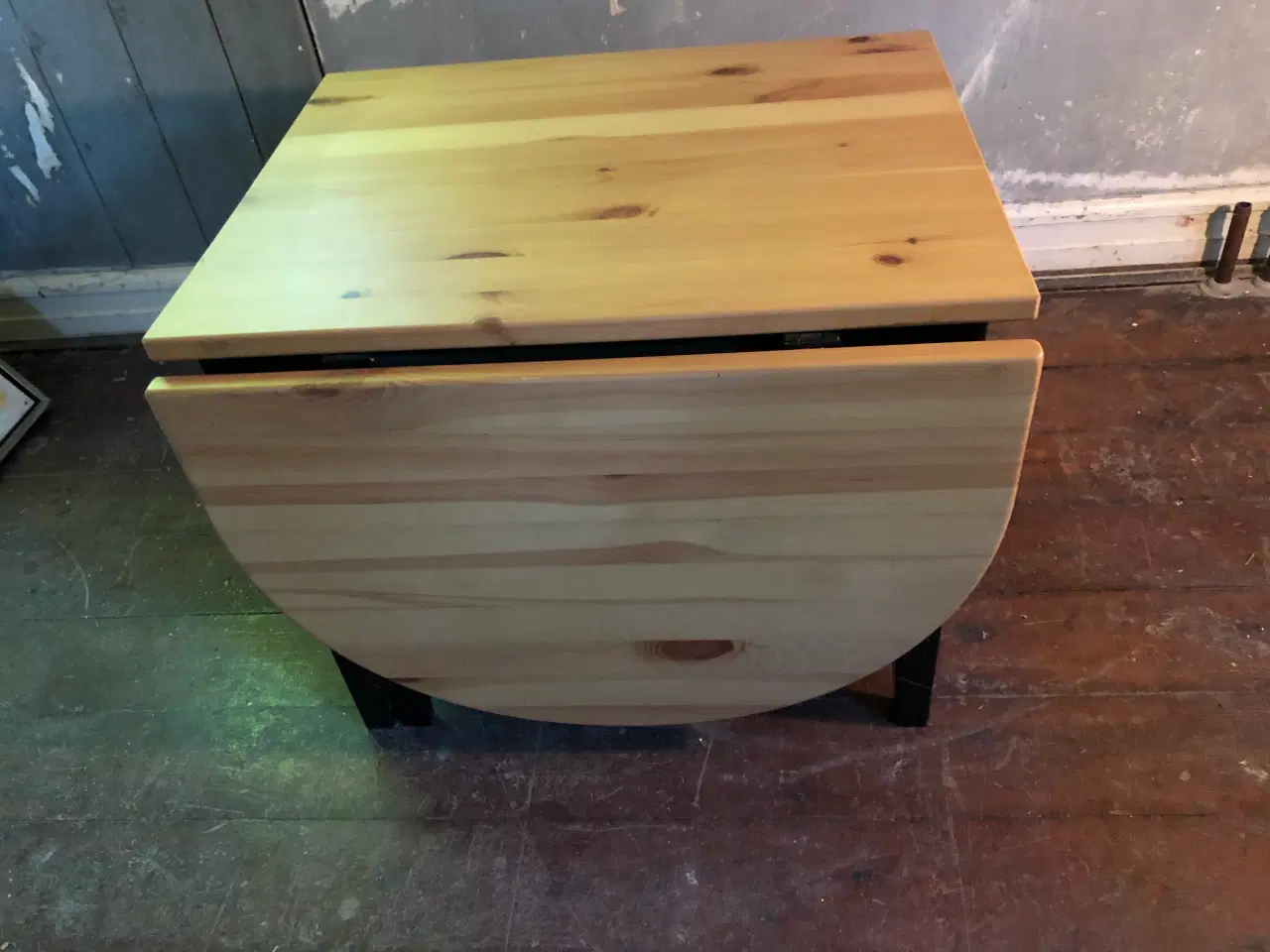 Billede 1 - Sofabord - IKEA - massiv fyr.