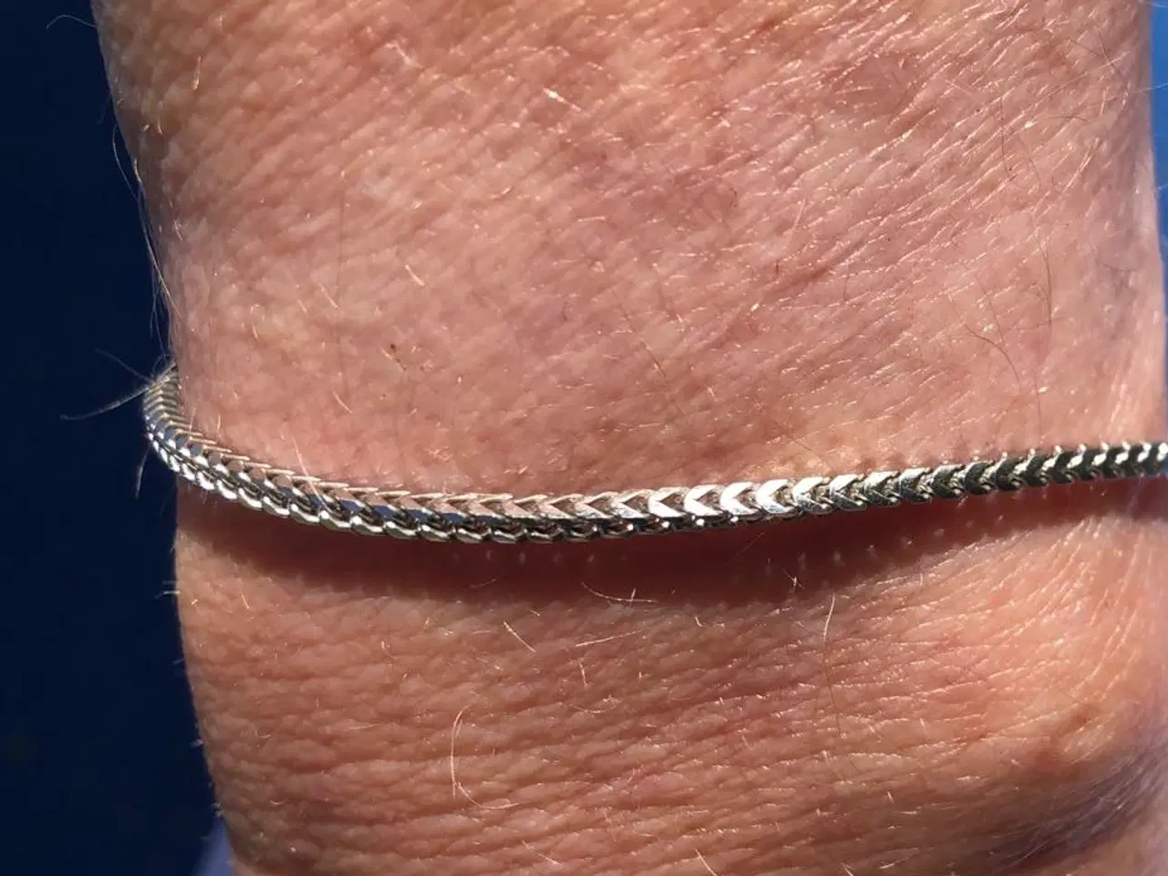 Billede 2 - Elegant klassisk armbånd i hvidguld (14K, 585)