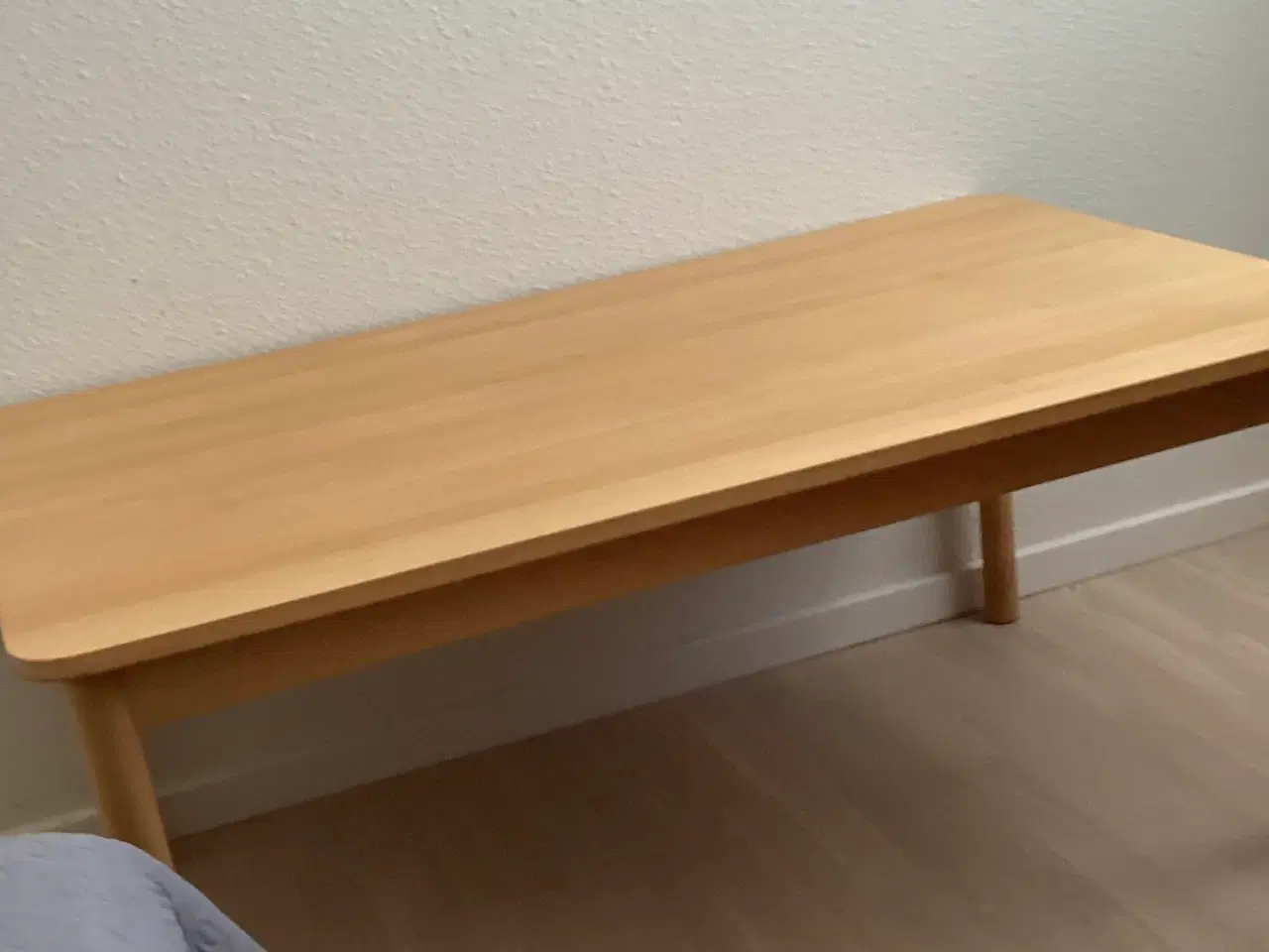 Billede 1 - Sofabord lakeret massiv bøg