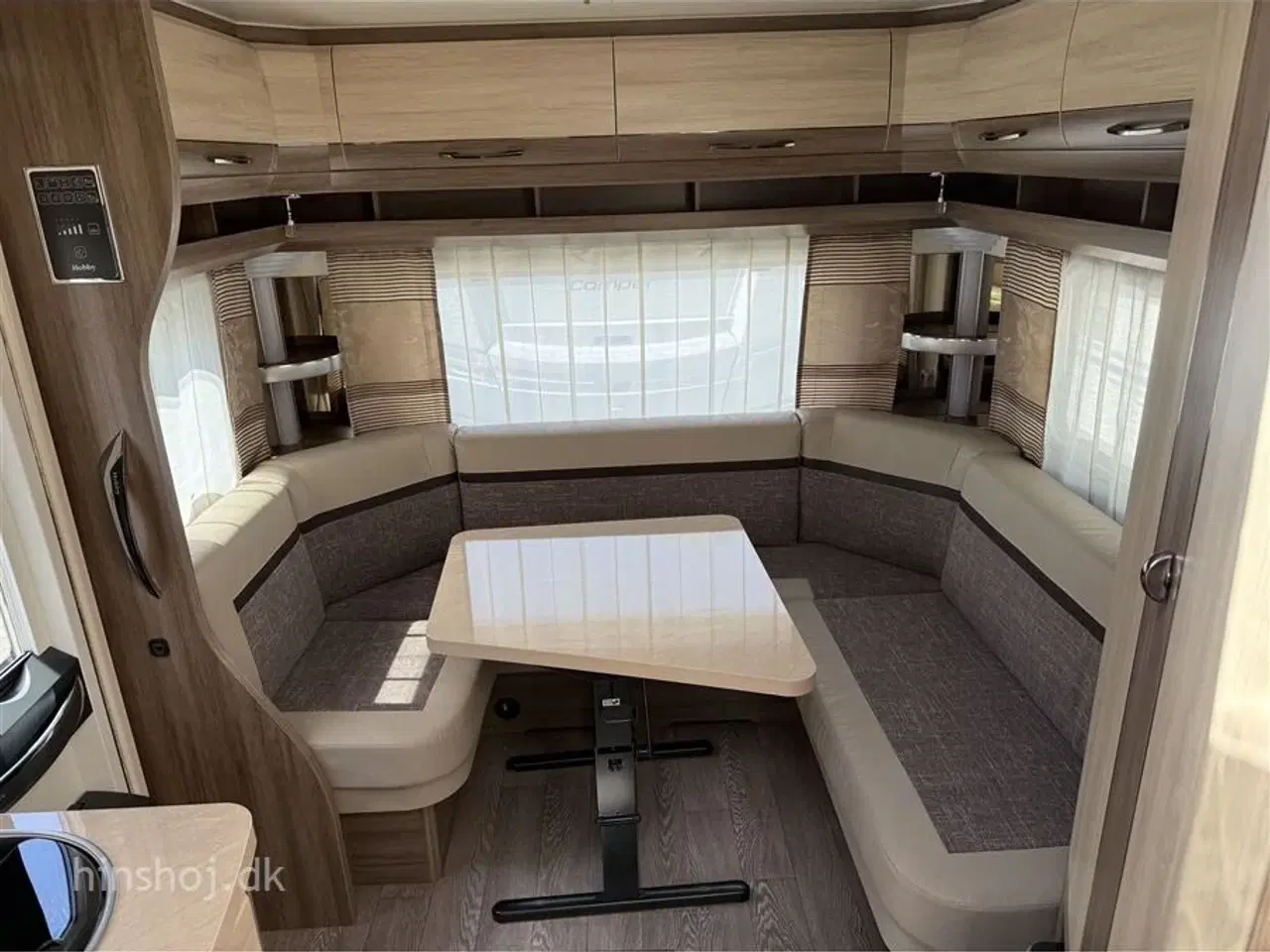 Billede 7 - 2017 - Hobby De Luxe 495 UL   Dejlig vogn med rundsidegruppe og enkelsenge fra Hinshøj Caravan A/S