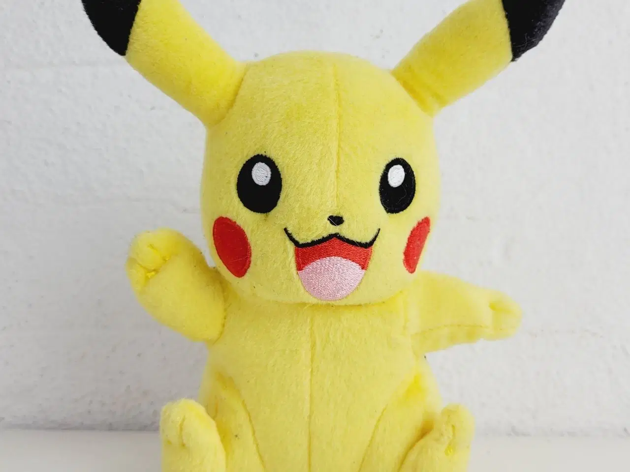 Billede 1 - ⭐️- Pokemon Pikachu 2017