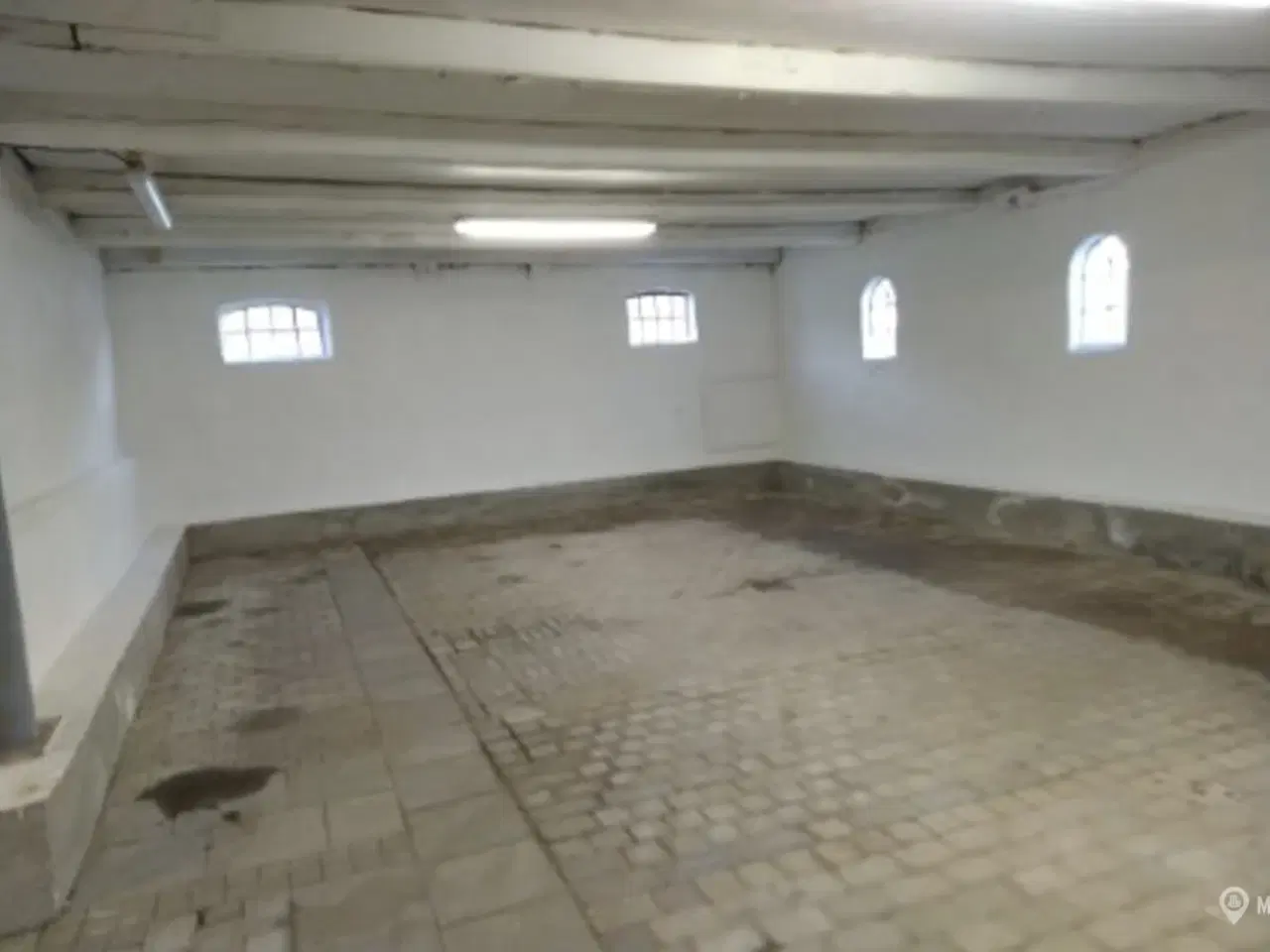 Billede 2 - 150m2 lager eller værksted udlejes!