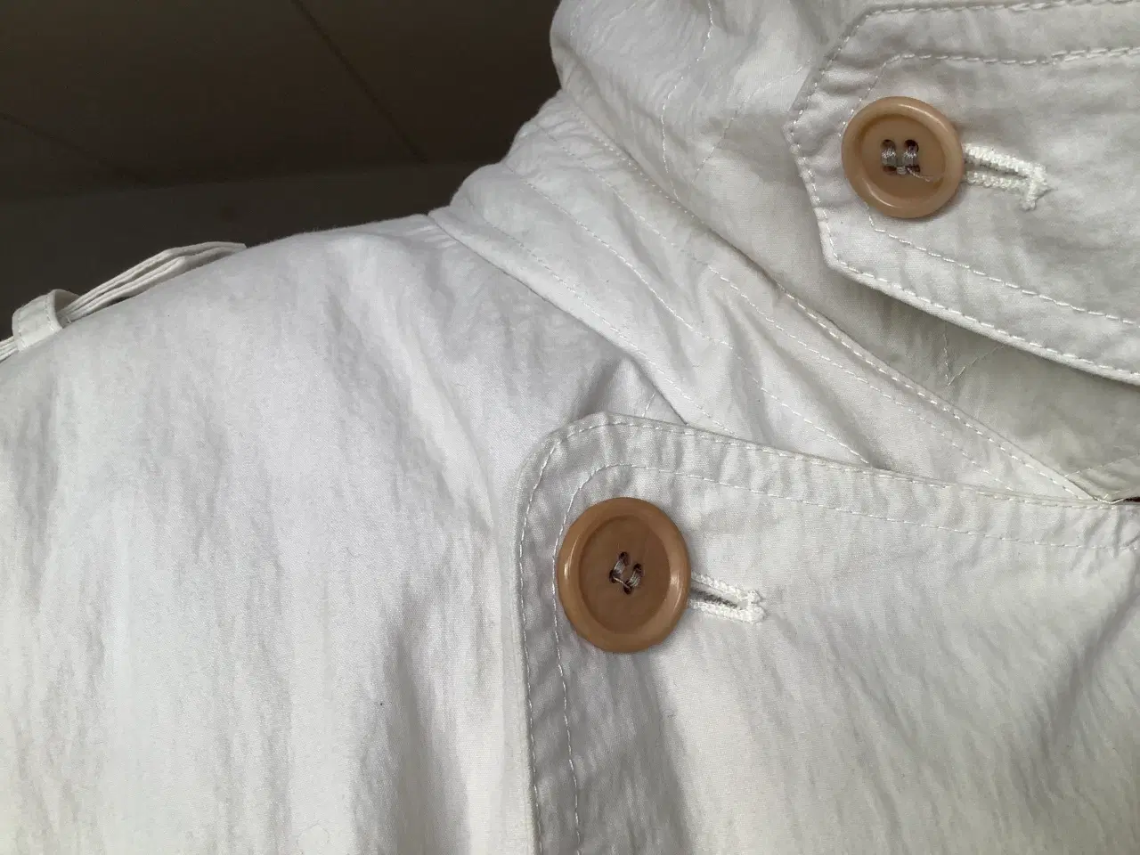 Billede 4 - Flot original 80er  herrerfrakke  