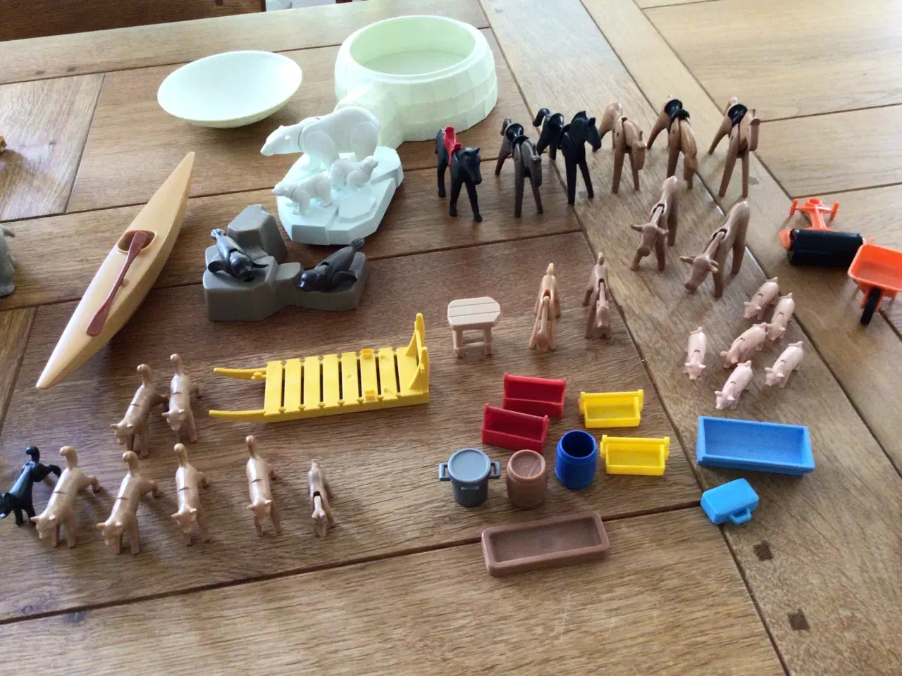 Billede 2 - Ældre Playmobil ting