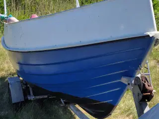 Jolle, 16 fods topsi.