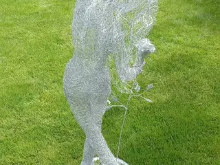 Dekoration, ornament,haveskulptur - Dans med roser