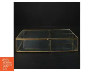 Glasvitrine med messingramme (str. 25x16 cm)