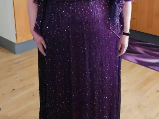 Plus size galla/fest kjole. 